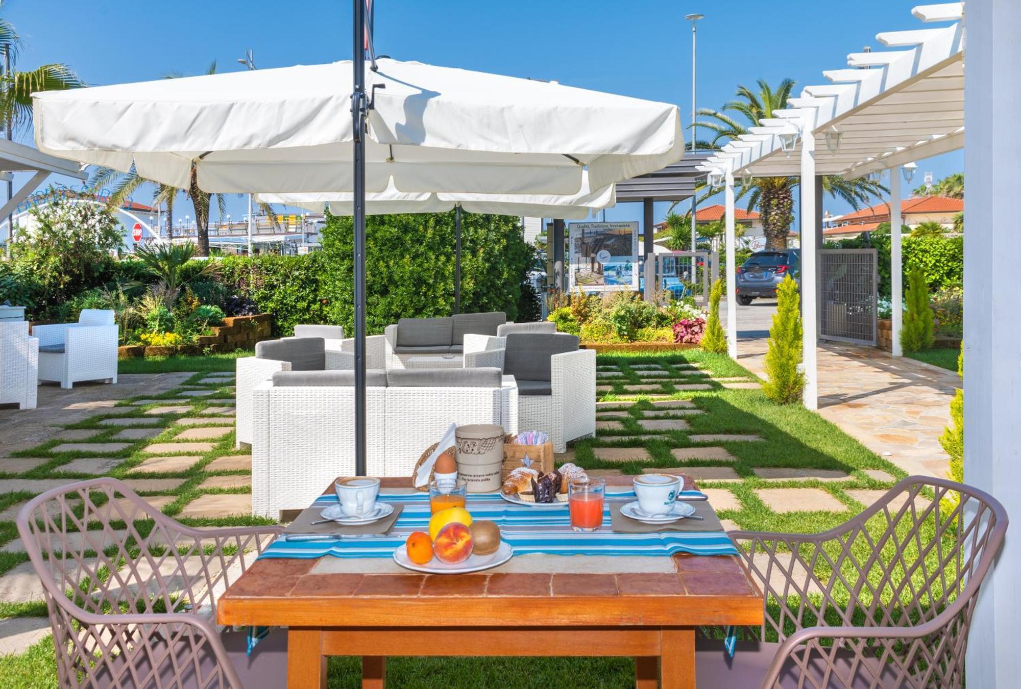 Hotel Siesta Lido di Camaiore Extérieur photo